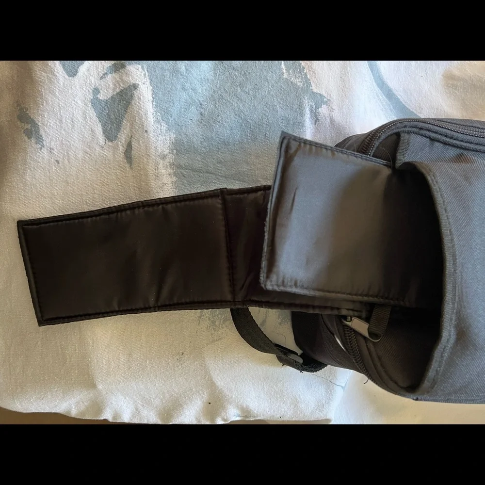 Mintek Electronics / Camera Case